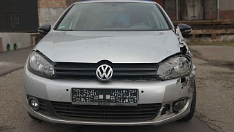 Unfallauto VW Golf 6 Match gallery banner image
