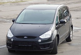 Beschädigte Ford S-Max ford-s-max-03