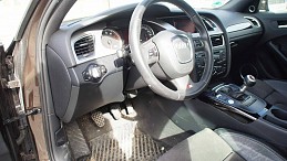 Beschädigte Audi A4 Avant S-Line audi-a4-avant-s-line-15