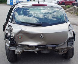 Unfallauto Renault Clio renault-clio-11