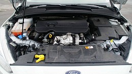 Beschädigte Ford Focus III ford-focus-13